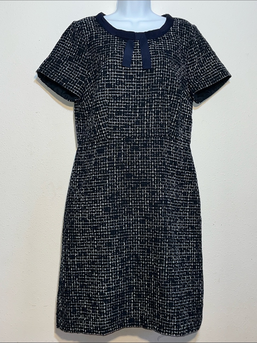 Classic Black & White Tweed Short-Sleeve Shift Dress